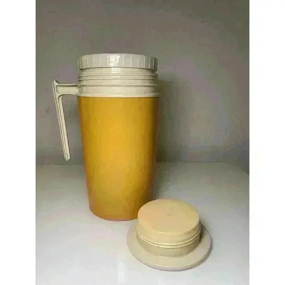 Vintage Thermos Pint Bottle Model 7202 Soup Travel Mustard Yellow No Top Lid - Picture 11 of 14